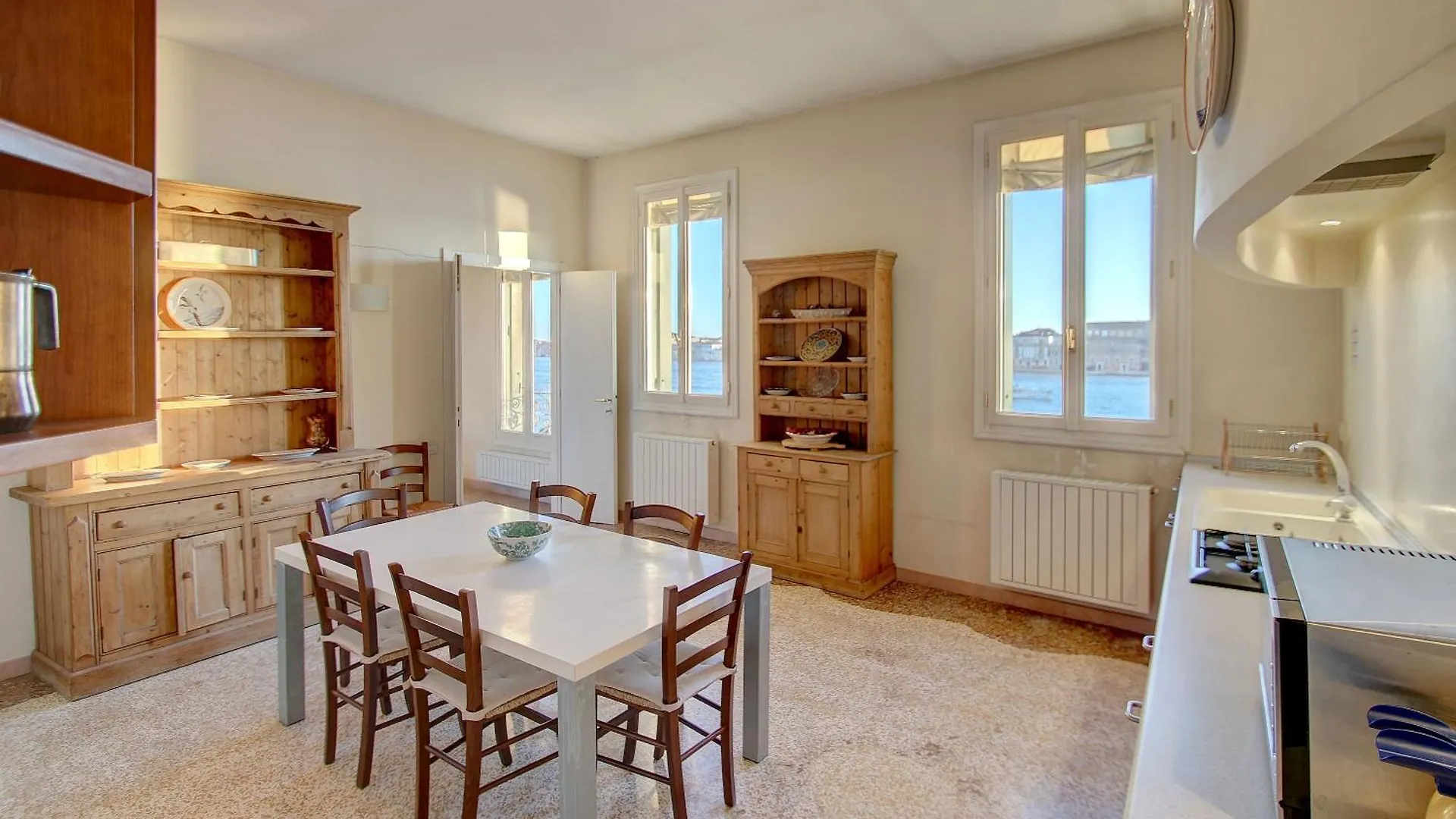 Patrizio Panoramic View Apartment Venice Italy
